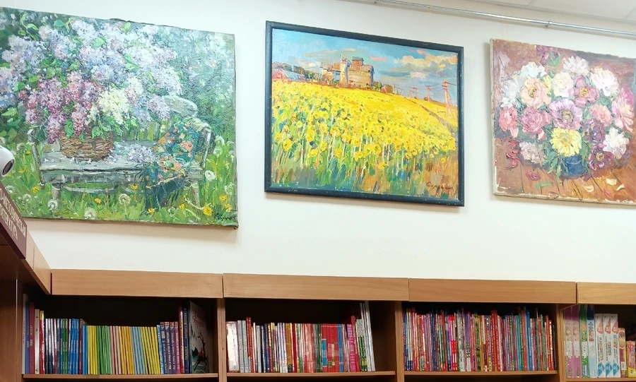 В Орле в Доме книги открылась выставка произведений орловских художников
