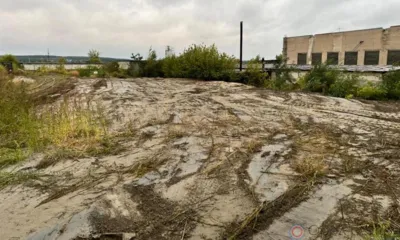 В Орле убрали битумную яму на улице Автогрейдерной