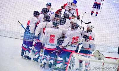 Орловцы вышли в финал межрегионального хоккейного турнира среди команд Черноземья
