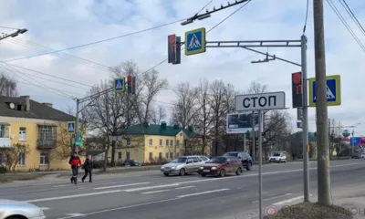 На улицах Орла появилось 63 «умных» светофора