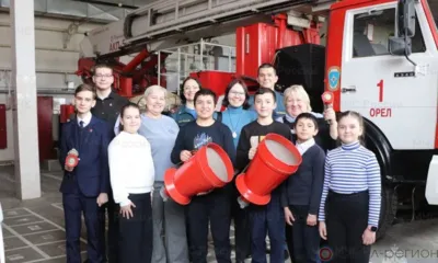 Школьники из Знаменского района посетили ПСЧ-1