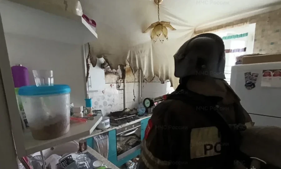 В Орле из-за пожара в многоэтажке потребовалась эвакуация жильцов