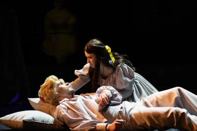 Фото 1. В репертуаре ОГАТ им. И. С. Тургенева появился ещё один спектакль по произведению классика — «Несчастная»