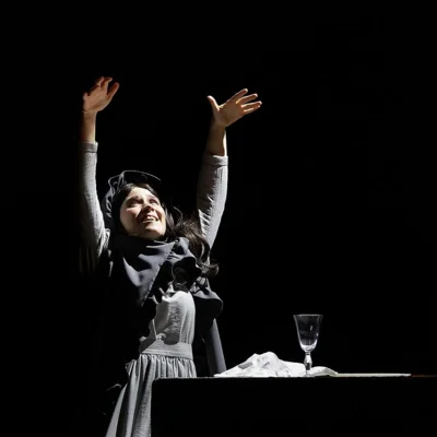 Фото 2. В репертуаре ОГАТ им. И. С. Тургенева появился ещё один спектакль по произведению классика — «Несчастная»