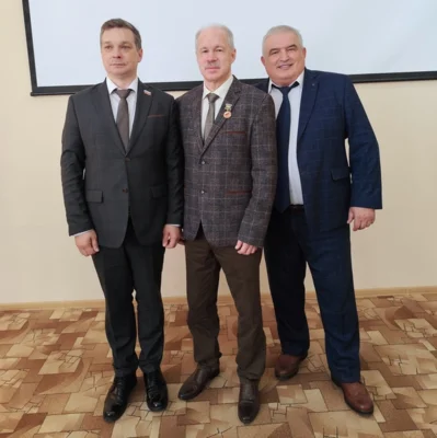 Фото 4. В Малоархангельском районе по инициативе Олега Карпикова началось масштабное благоустройство воинских захоронений