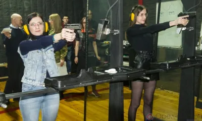 Орловские журналисты приняли участие в товарищеском турнире по стрельбе из пистолета