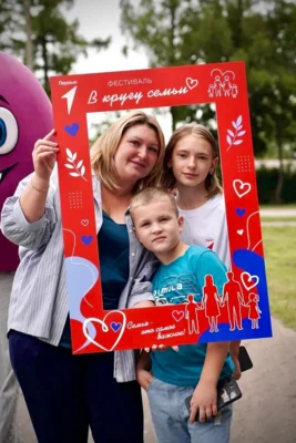Фото 4. Ребята из «Движения первых» устроили пикник для орловских семей