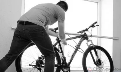 Ливенец зашёл к другу в гости и украл велосипед у соседки