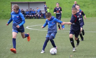 «ДЮСШ №3» г. Орла выиграла региональный этап международного футбольного фестиваля «Локобол»