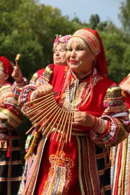 Фото 12. Тысячи гостей из разных регионов страны съехались в музей-заповедник «Спасское-Лутовиново»