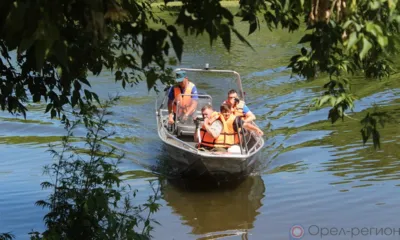 Несмотря на предупреждения сотрудников МЧС, орловцы продолжают купаться в необорудованных местах