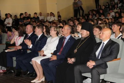 Фото 3. Президентская академия в Орле 1 сентября приняла более 1200 первокурсников