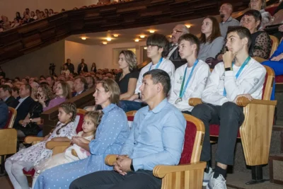 Фото 5. В Орле работникам АПК региона вручили заслуженные награды