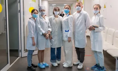 В поликлиниках Орла теперь работают помощники для пациентов