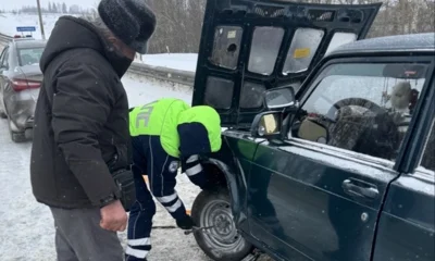 Орловские полицейские помогли водителю добраться до дома