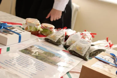 Фото 2. Орловские школьники и студенты испекли «Гостинцы для Защитника»