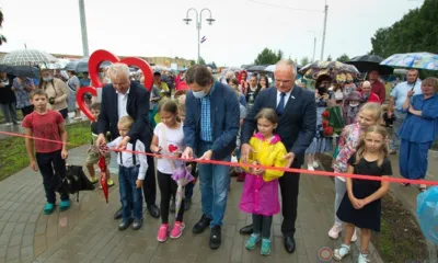 Андрей Клычков поздравил жителей села Маслово с открытием нового парка