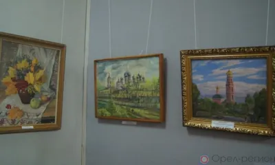 В Болховском краеведческом музее открылась выставка «Родной земли многоголосье»