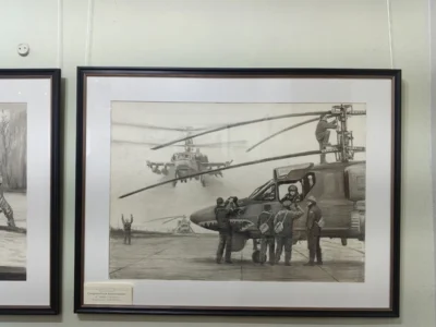 Фото 4. Рисуют мужчины войну: В Орле открылась экспозиция произведений членов Студии военных художников им. М. Б. Грекова