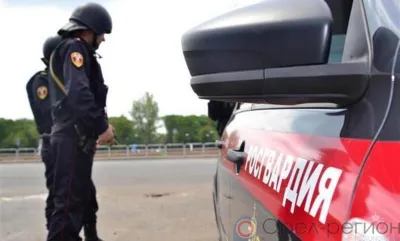 Орловские росгвардейцы задержали мужчину с фальшивой купюрой