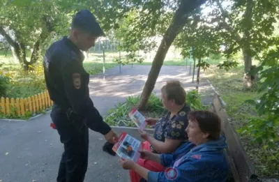 Пожилым орловцам напомнили про дистанционных мошенников