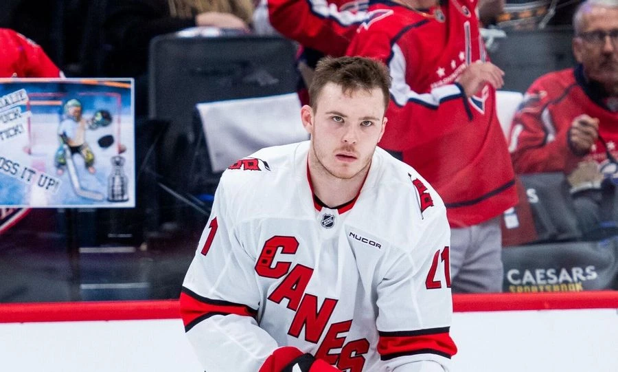 Александр Никишин вошёл в тройку самых полезных российских игроков в НХЛ