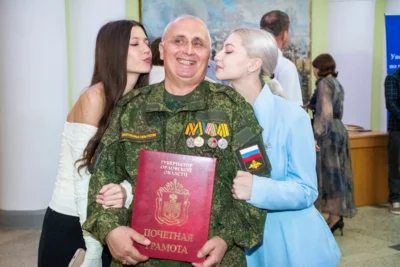 Фото 23. В Орле наградили отцов-молодцов