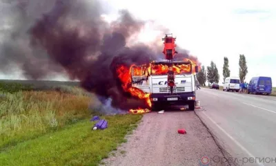 В Мценске ночью загорелся КАМАЗ