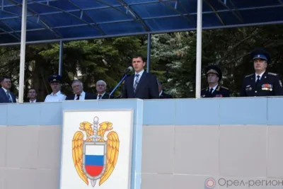 В Орле сегодня приняли присягу более 300 курсантов Академии ФСО