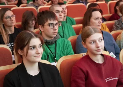 Фото 5. Более 200 орловских школьников и студентов проверят профнавыки и умения