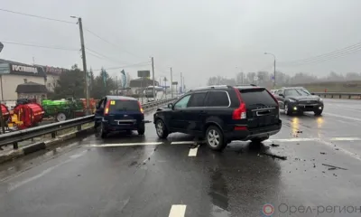 Под Орлом в ДТП пострадали два человека