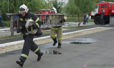 В Орле прошли соревнования по пожарно-спасательному спорту