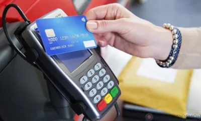 Орловчанка нашла в супермаркете банковскую карту и оплатила ею свои покупки