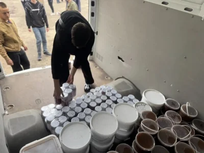 Фото 2. Повидло, мед и кофе отправили из Орла российским бойцам на луганское направление