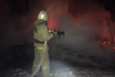 В Орле ночью в сгоревшем автобусе нашли тело мужчины