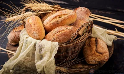 В Свято-Троицком храме Орла раздают свежий хлеб нуждающимся