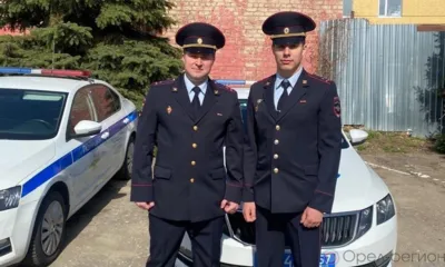 Орловские полицейские сопроводили до больницы автомобиль с роженицей