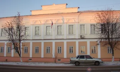 В Болхове начался суд над бывшим главой горадминистрации и его замом