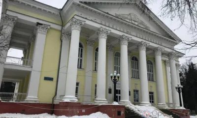 Областная библиотека им. И.А. Бунина приглашает мальчишек и девчонок, а также их родителей на новогодние праздники