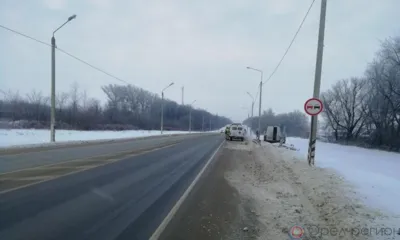 В Орловской области Mercedes протаранил метеостанцию