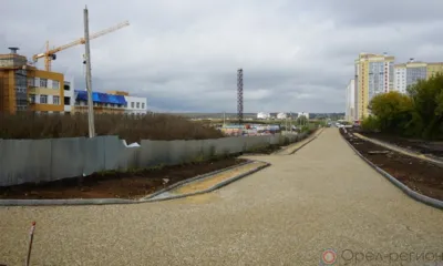 Строительство дороги рядом с школой на ул. Зеленина в Орле идёт полным ходом