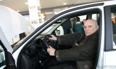 Пострадавшему на производстве вручили автомобиль от ОСФР по Орловской области