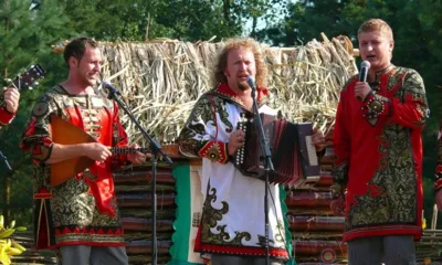 Перед гостями «Троицких хороводов в Орловском полесье» выступят «Бабкины внуки» и «Русский стиль»
