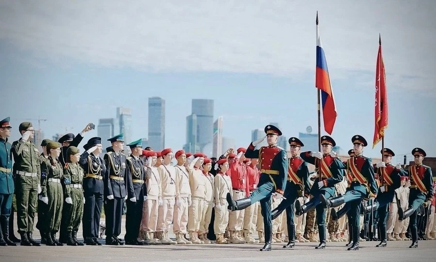 Орловские юнармейцы представили регион на Всероссийском слёте «Пост № 1» в Москве