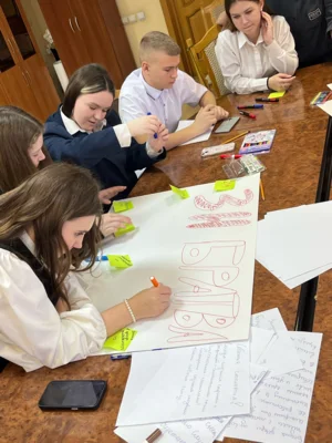 Фото 2. Ученики Знаменской и Овсянниковской школ побывали в гостях у «Орловской правды»