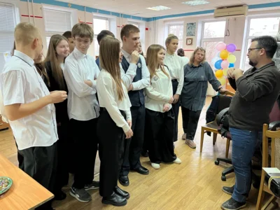 Фото 4. Ученики Знаменской и Овсянниковской школ побывали в гостях у «Орловской правды»