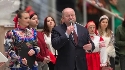 Фото 1. В Орле студенты объединились в «Хоровод дружбы»