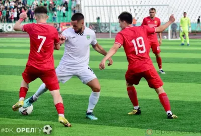 Футбольный клуб «Орёл» дома потерпел разгромное поражение