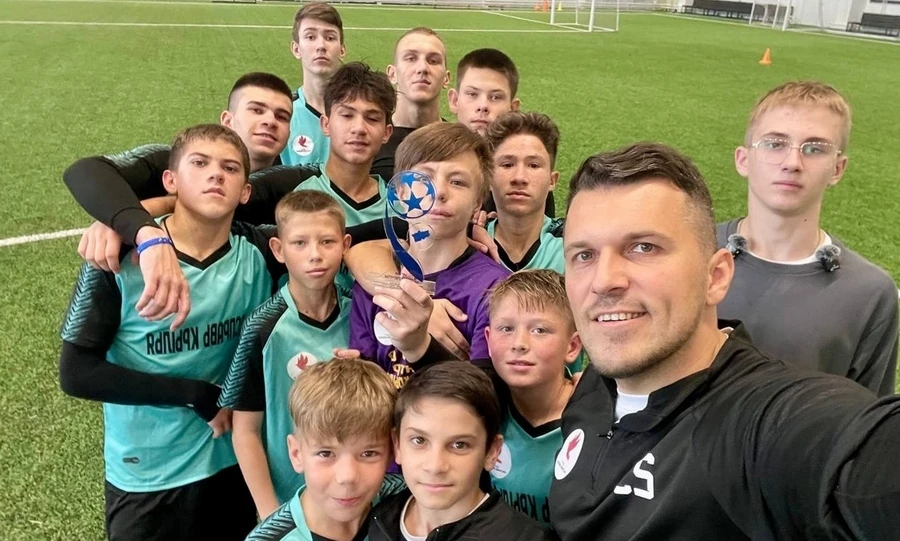 Орловская детская команда «Расправь крылья» отправится на турнир по мини-футболу в Москву