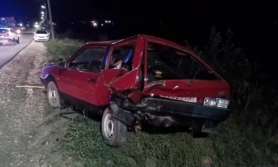 В Ливнах мотоцикл и автомобиль не поделили дорогу